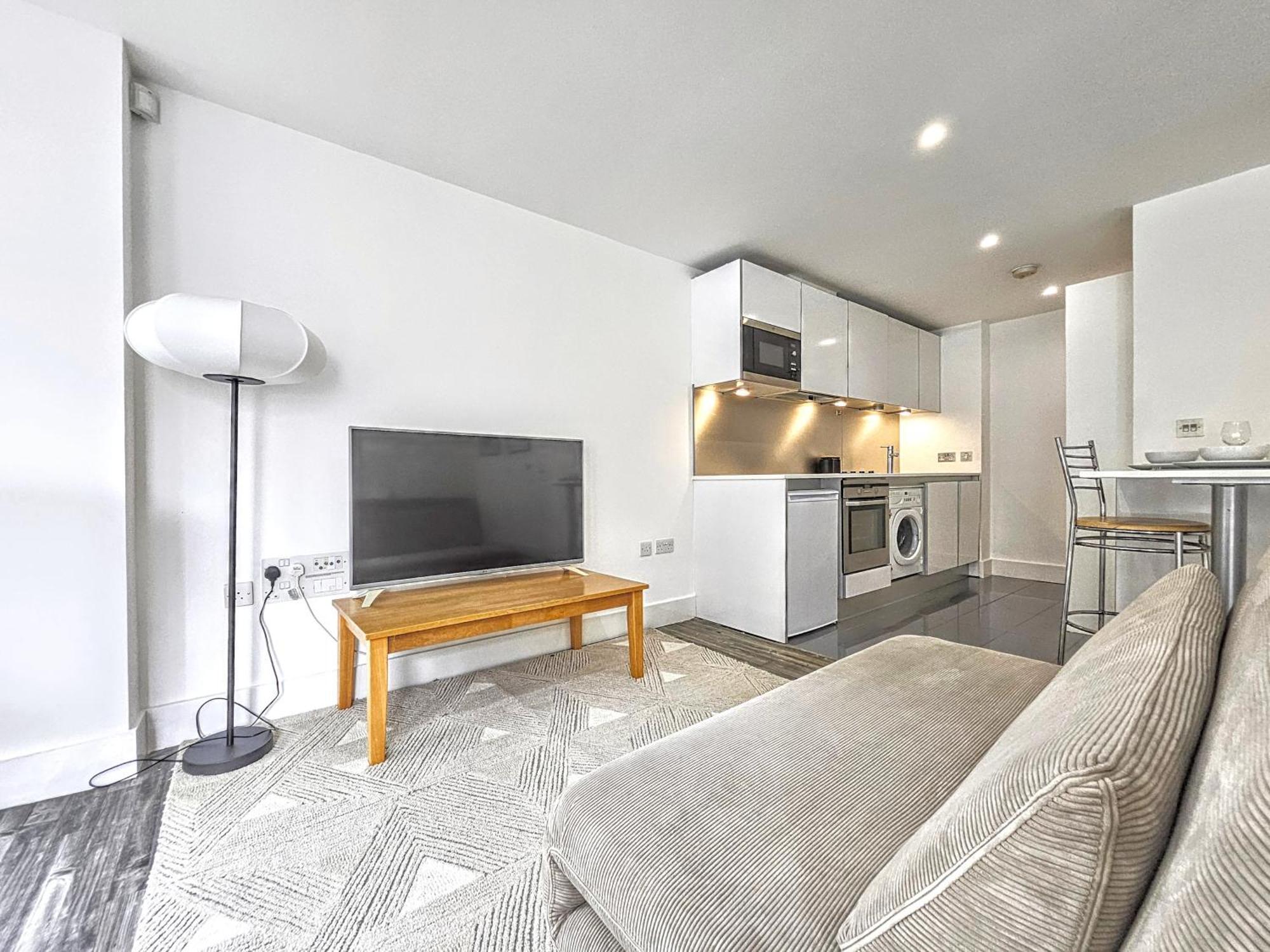 City Waterside, Old Street, Angel, Entire Private Apartment London Eksteriør bilde