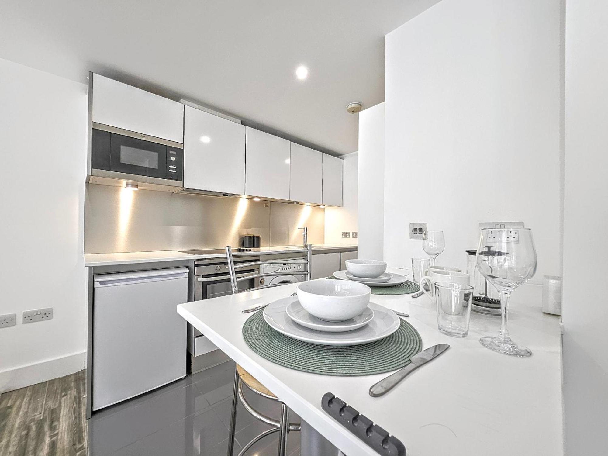 City Waterside, Old Street, Angel, Entire Private Apartment London Eksteriør bilde