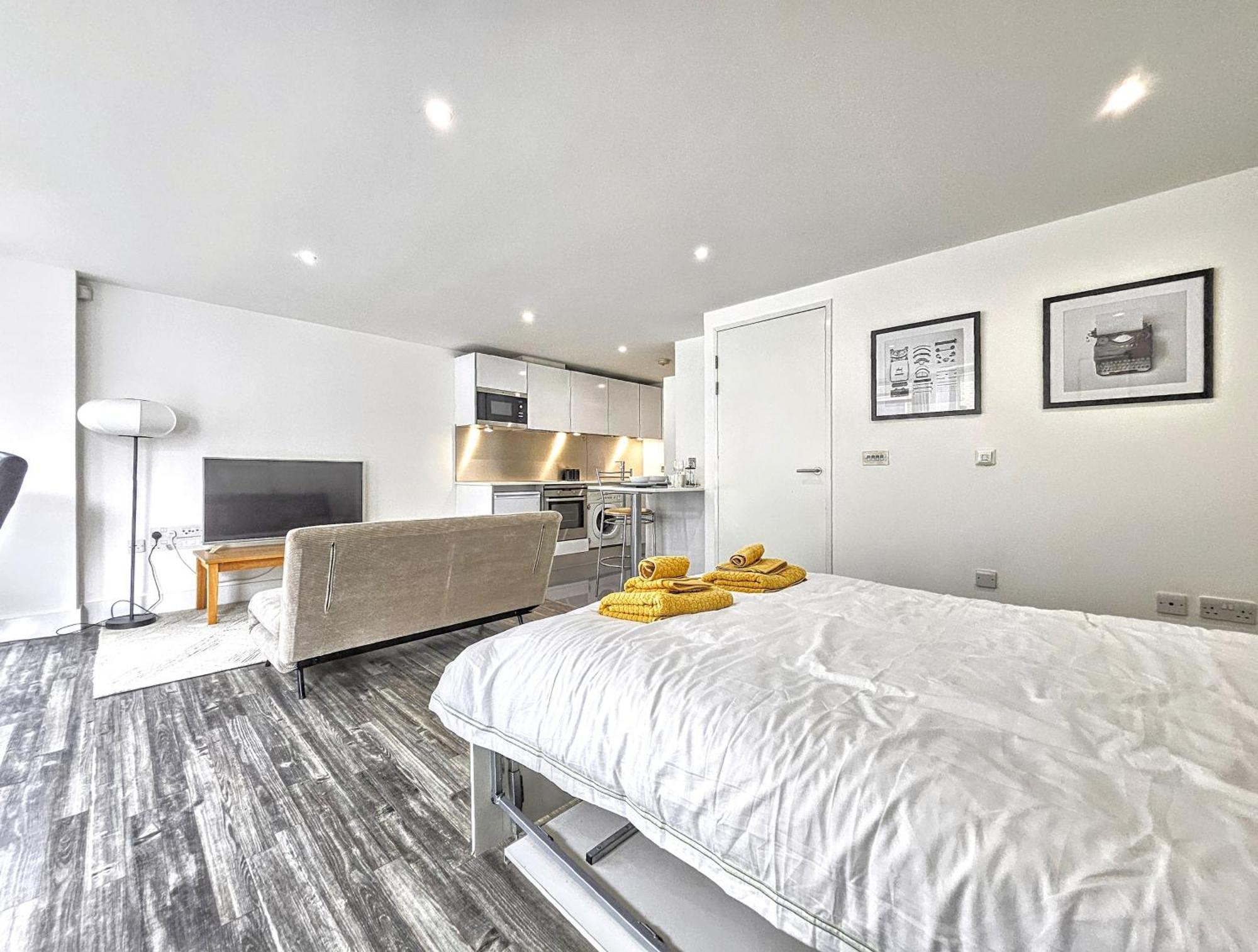 City Waterside, Old Street, Angel, Entire Private Apartment London Eksteriør bilde